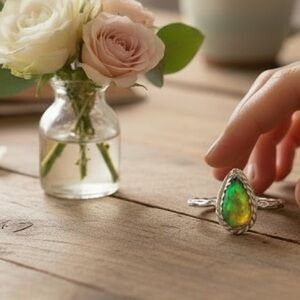 Elegant Green Sterling Silver Teardrop Ring